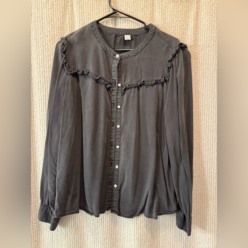 Gray Ruffle Button-Up Blouse